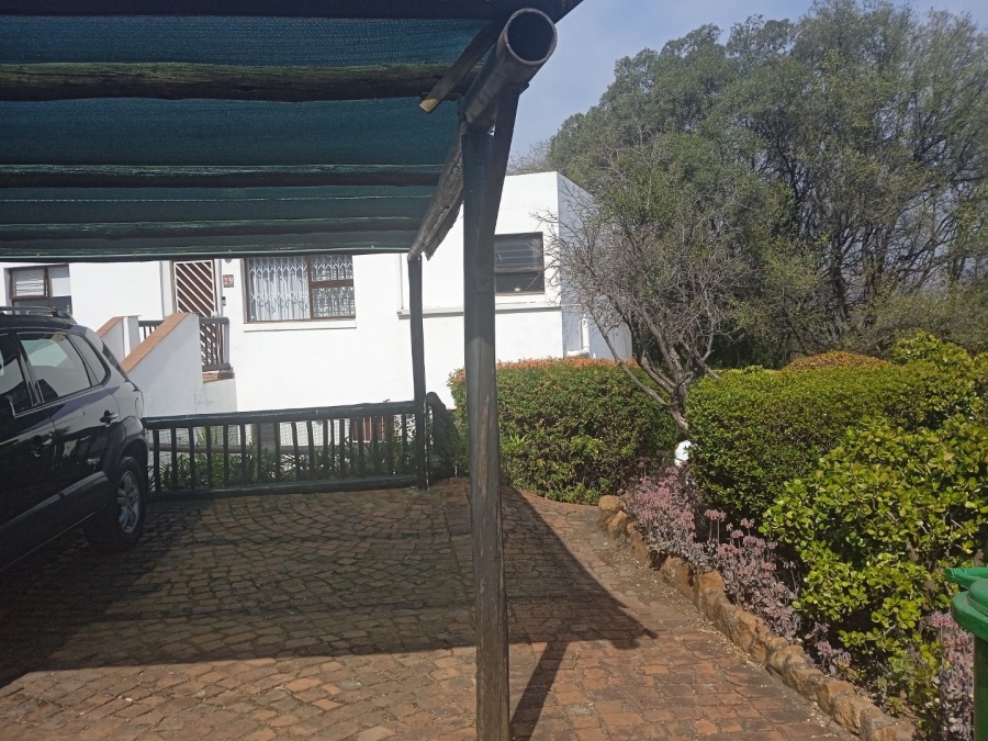 To Let 1 Bedroom Property for Rent in Kosmos North West